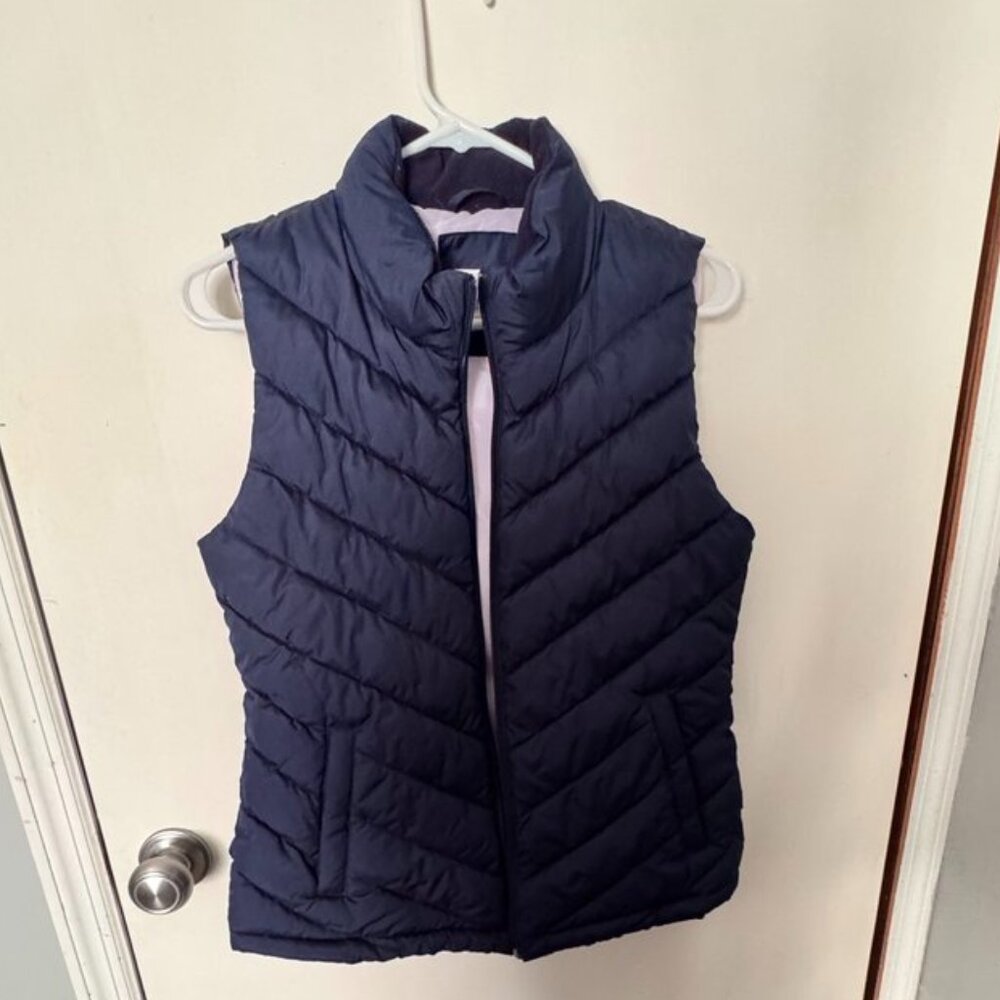 GAP Womens Puffer Vest Lightweight Navy Blue Uniform Heart Size M